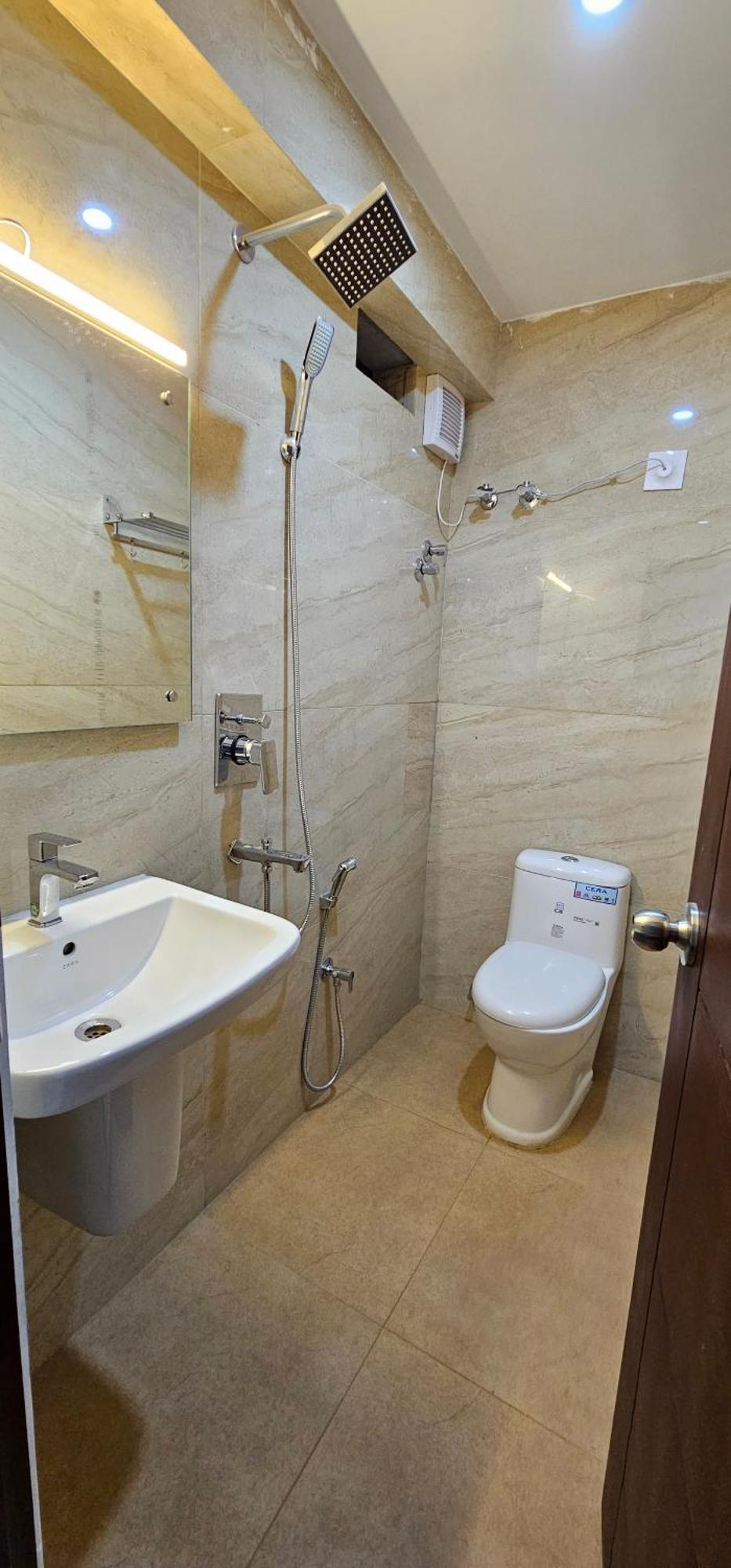 Blueway Residency Downtown Hotel Тривандрум Экстерьер фото