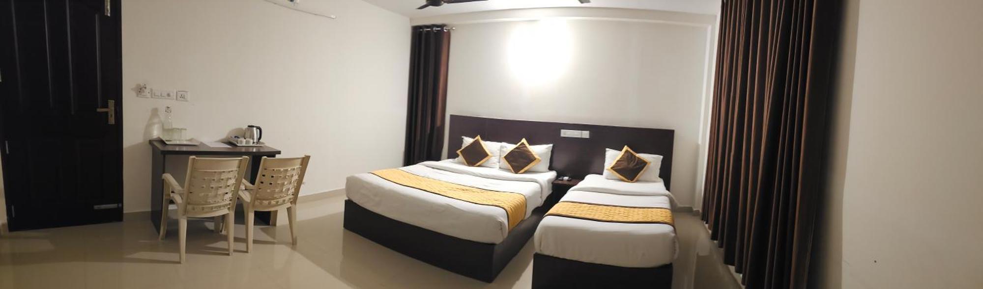 Blueway Residency Downtown Hotel Тривандрум Экстерьер фото