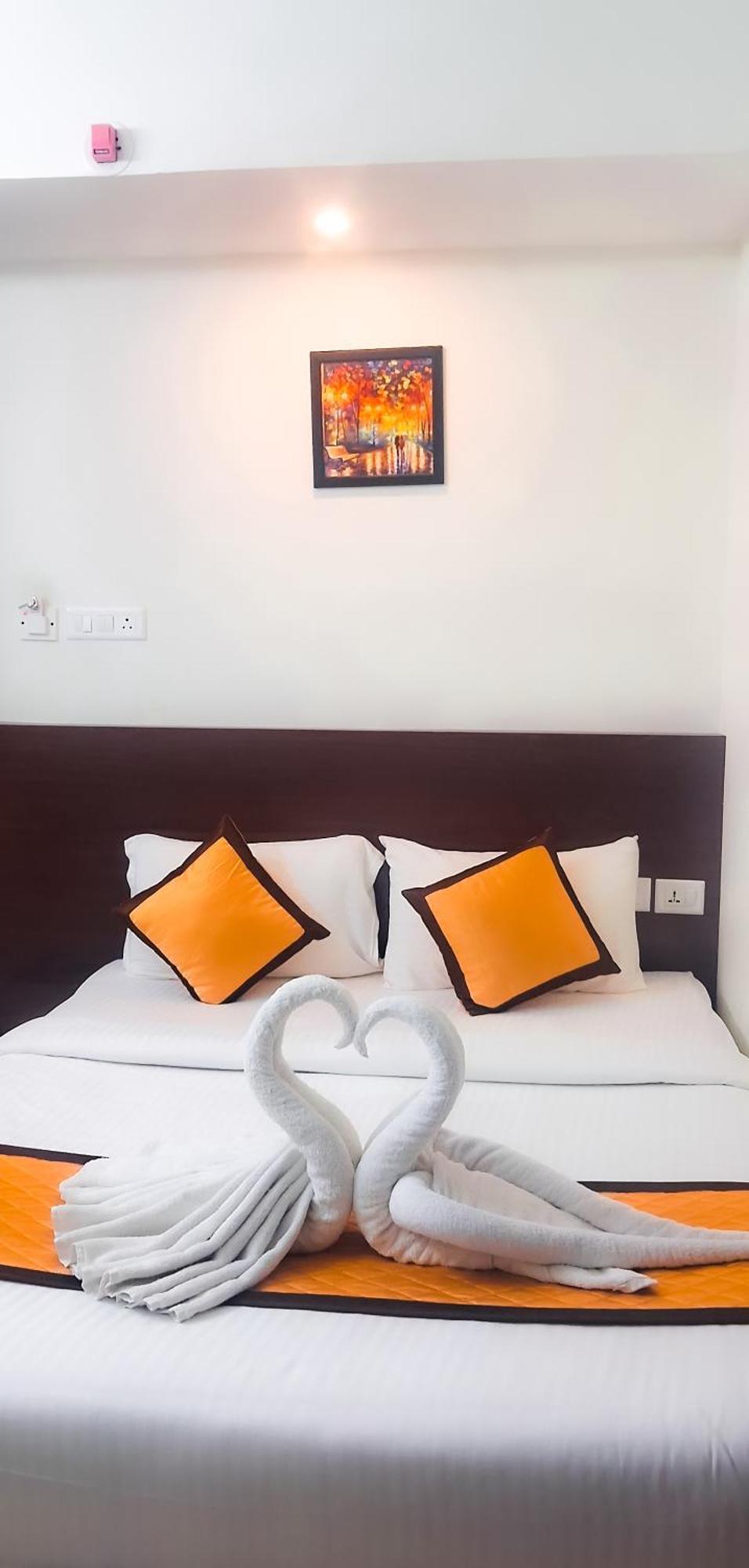 Blueway Residency Downtown Hotel Тривандрум Экстерьер фото